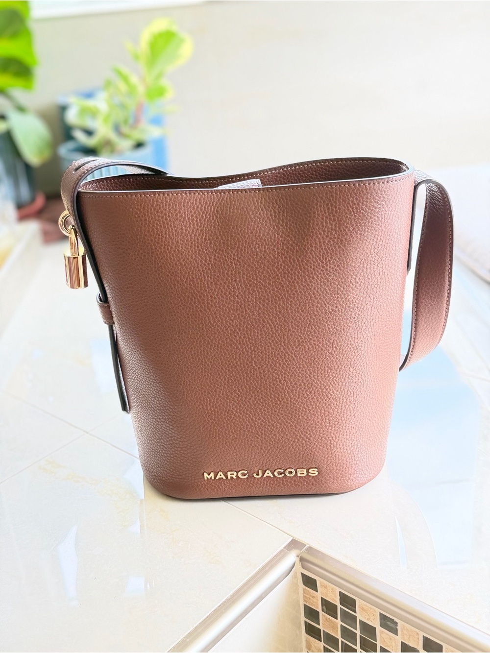 Marc Jacobs Tan Leather Bucket Bag